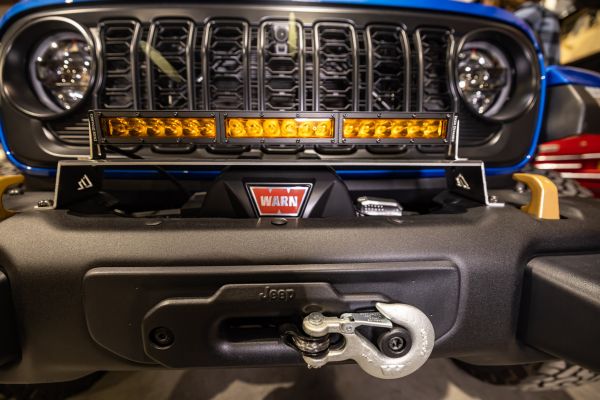 Jeep JL-JT 18″ Light Bar Mount