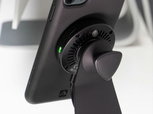 Quad Lock Wireless Charging Head for Car Offroad Zone - Main Image