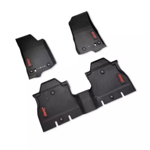 مجموعة سجاد الأرضية الكاملة من MOPAR لطراز JL ذي الأربعة أبواب، رقم المنتج 82216623AB