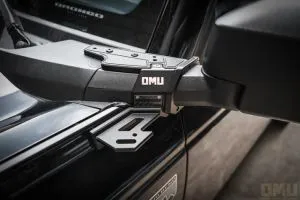 OMU FORD BRONCO: Genesis Series Aluminum A-Pillar Light System Mount